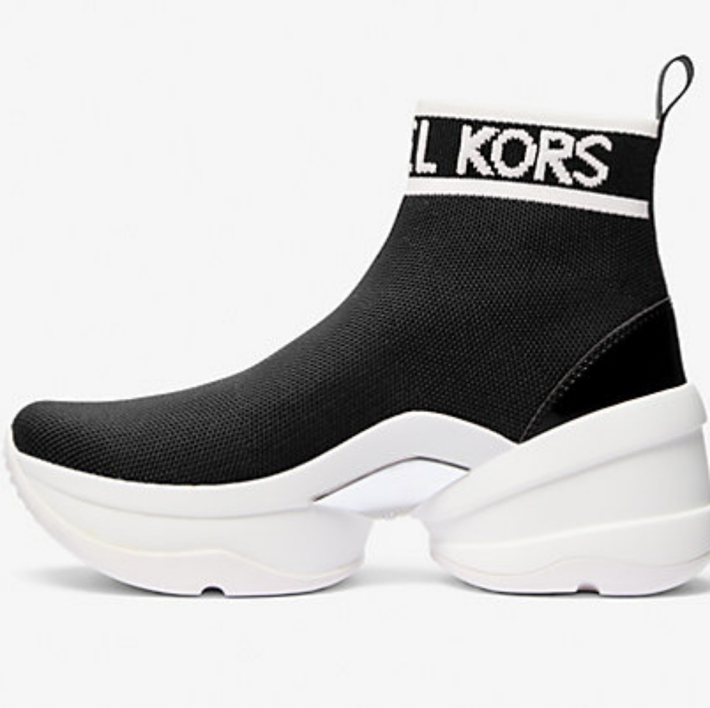 Michael Kors Olympia Knit Booties Women's Black and White Sock Sneakers 9.5 NWT